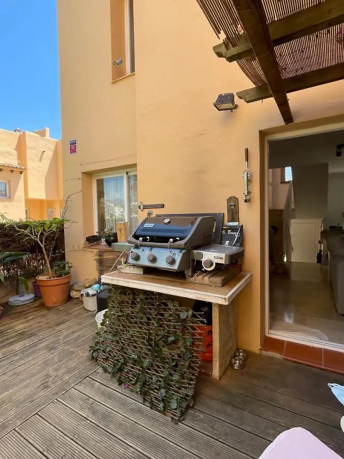 דירות מארבלה Halo - Amazing 4Br Townhouse With Jacuzzi And Big Terrace ספרד